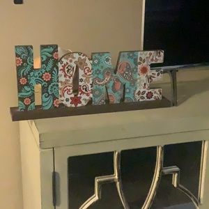 Home decor floral colors